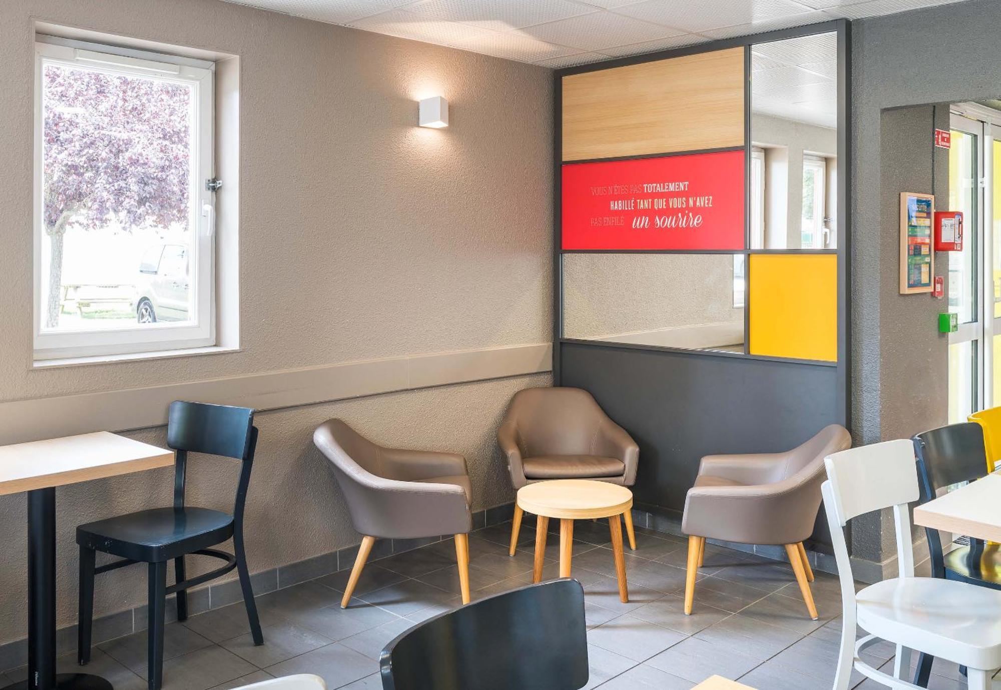 B&B Hotel Angers 2 Universite Beaucouzé Zewnętrze zdjęcie